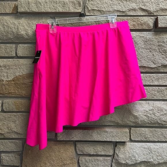 Torrid High Rise Mid Length Side Tie Swim Skirt With Brief Pink Glo 1x NWT - Picture 3 of 12
